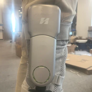 xtand capricorn ai powered knee exoskeleton