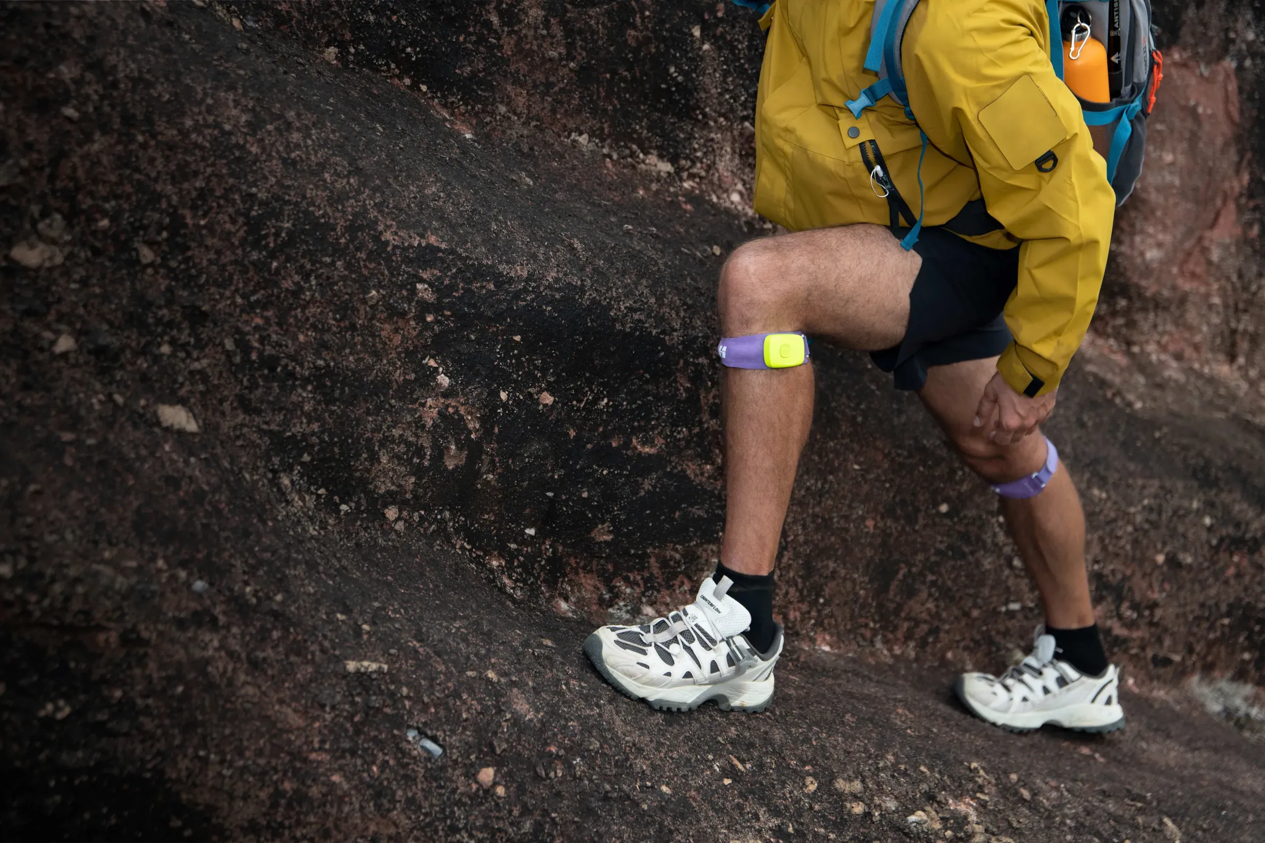 Outdoor climber wearing Xtand movement technology